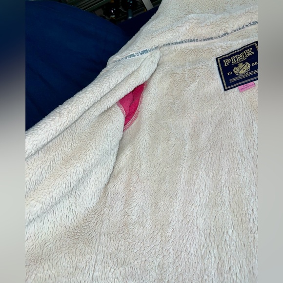 VS PINK ~Love Pink 86~ Hoodie Lined w/ Faux Fur - Picture 7 of 15